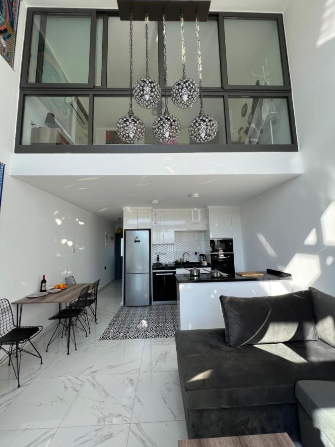 Hermes Penthouse Akanthou Exteriör bild