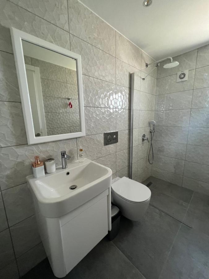 Hermes Penthouse Akanthou Exteriör bild